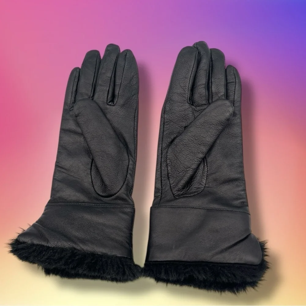 Ann Taylor LOFT Black Leather Faux Fur Lined Gloves Size Small